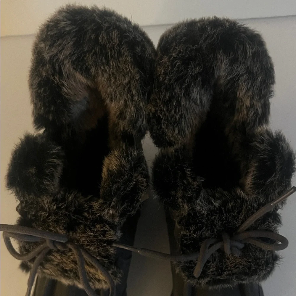 Lands’ End‎ Women's Powder belle Bootie Faux Fur-Lined Boots